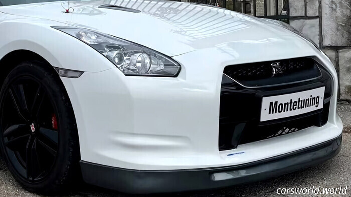 You’d Never Imagine That’s a Ford Pretending to Be a Nissan GT-R | Carscoops